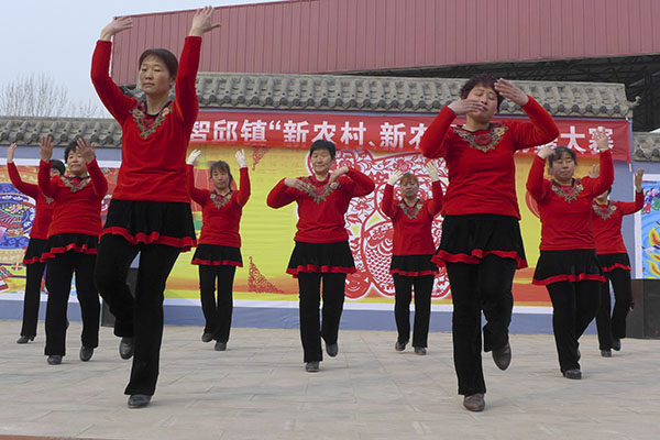 二0一九年一月二十三号组织了南智邱镇广场舞表演大赛活动，参赛队伍二十二支，深受百姓欢迎。