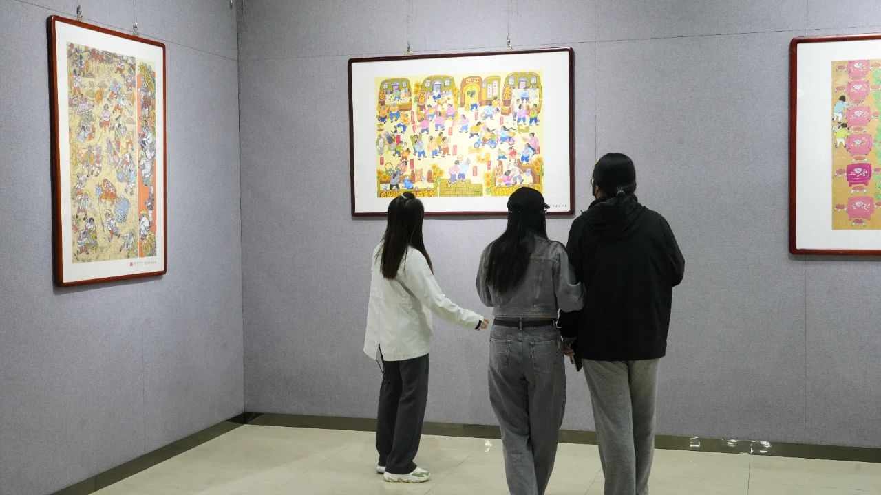 “全民国家安全教育 走深走实十周年”主题书画展在辛集市新时代文明实践中心正式展出