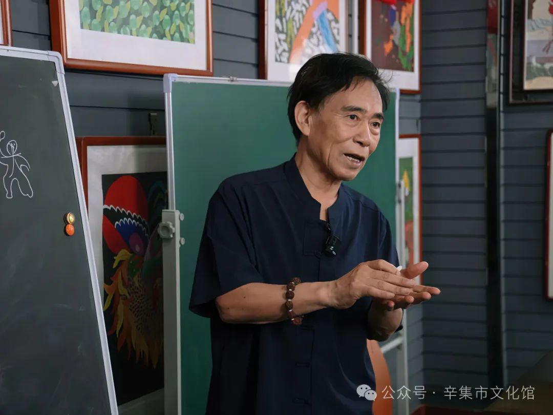 喜报|耿占雄老师的农民画作品《鼓赛》成功入选“首届中国乡土绘画作品展览”